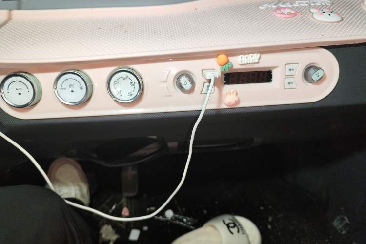 Used Wuling Hongguang MINIEV 2021 Macaron Fashion Model Lithium Iron Phosphate