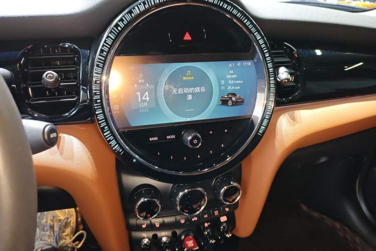 Used  MINI 2023 Revised 1.5T COOPER CABRIO Artist
