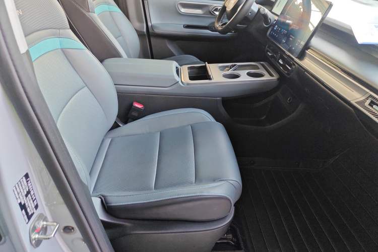 Used AION Y 2023 Plus 510 Smart Edition
