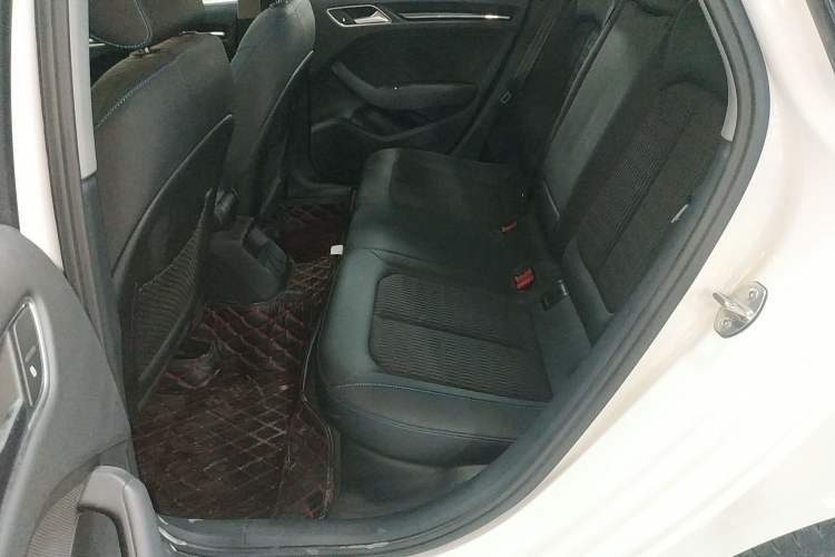 Used Audi A3 2020 Limousine 35 TFSI Fashion Edition China VI Emission Standard