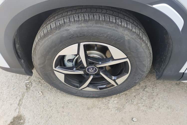 Used BYD Yuan UP 2025 Intelligent Driving Version 401 km Beyond-Range Edition