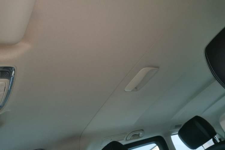 Used Mercedes-Benz Vito 2024 2.0T Business Version 7 Seats