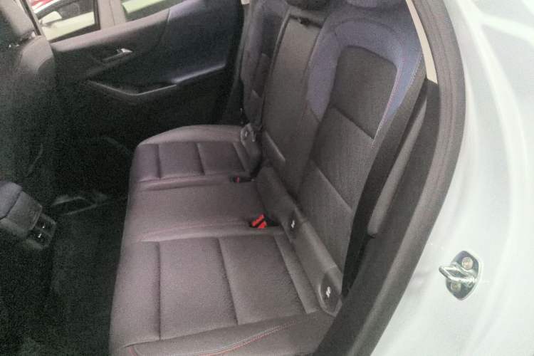 Used Chevrolet Equinox Plus 2024 102km RS Ultimate Edition