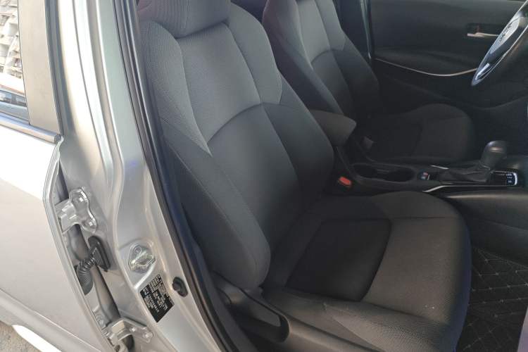 Used Toyota Levin 2022 Dual-Motor 1.8H E-CVT Leading Edition