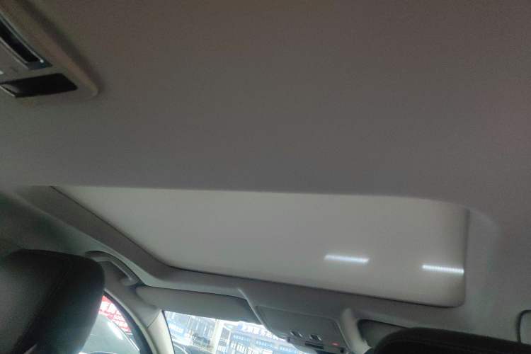 Used Jaguar XE 2018 2.0T 300 PS All-Wheel-Drive R-Sport Sport Edition