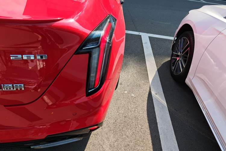 Used Cadillac CT4 2022 28T Fashion Edition
