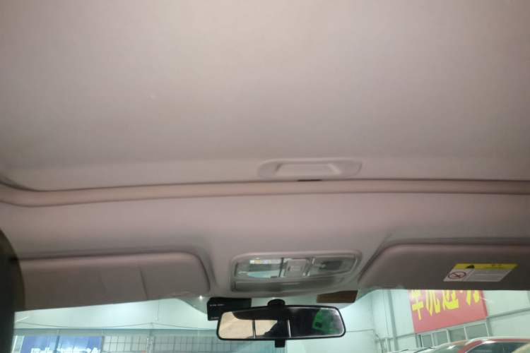 Used Oshan COS5 2021 1.6L CVT Luxury Model
