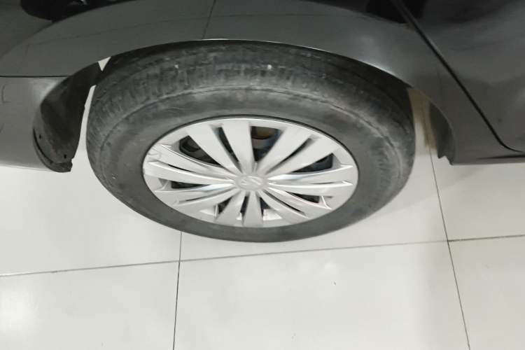 Used Volkswagen Santana 2016 1.6L Manual Fashion Edition
