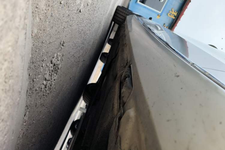 Used Mercedes-Benz E-Class 2014 E 300 L
