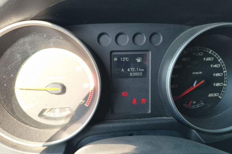 Used  BJ40 2016 2.0T Manual Two-Wheel Drive Prestige Edition