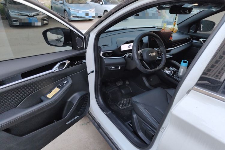 Used Geely Auto Coolray 2025 Bin Yue L 1.5T DCT Starlight Edition