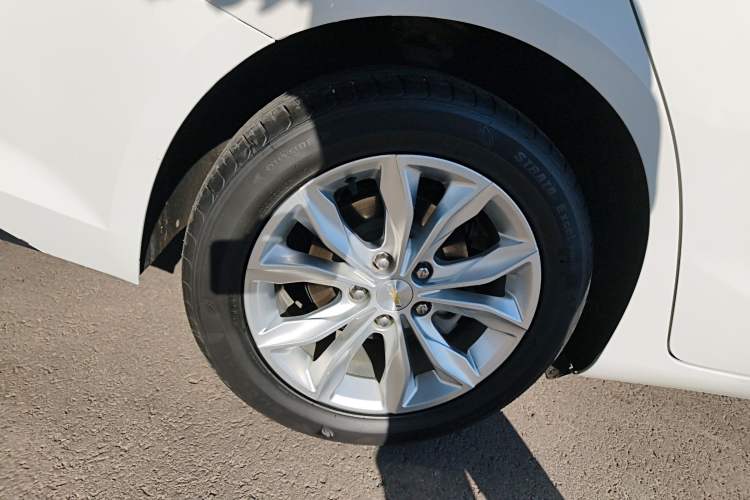 Used Chevrolet Malibu XL 2019 535T CVT Active Version