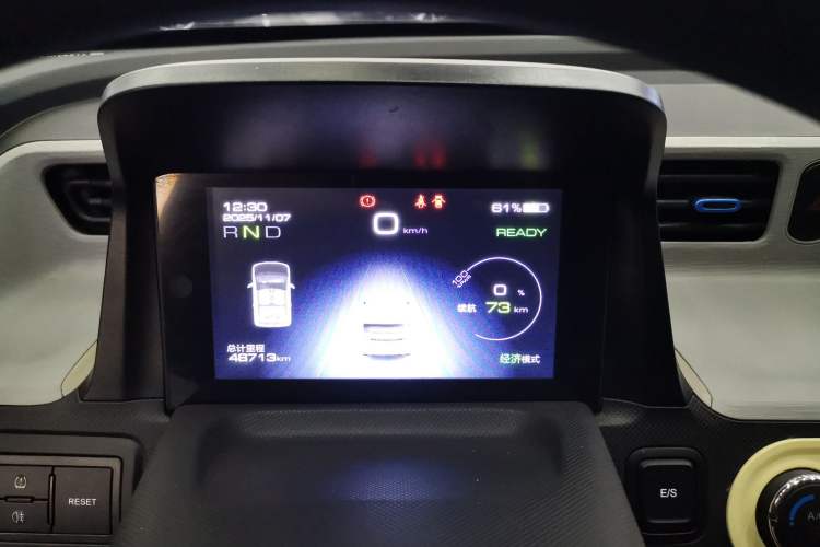 Used Wuling Hongguang MINIEV 2021 Macaron Fashion Model Lithium Iron Phosphate