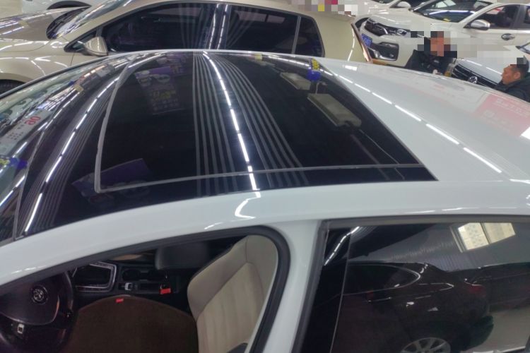 Used Volkswagen Golf 2017 230TSI Automatic Luxury Million-Vehicle Commemorative Edition
