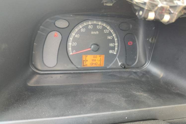 Used Wuling Zhiguang 2015 1.2L Practical LS-I Model