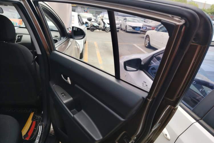 Used Kia Sportage R 2016 2.0L Automatic Two-Wheel Drive GL