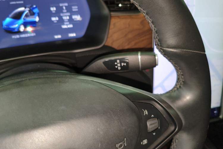 Used Tesla Model X 2019 Long-Range Version
