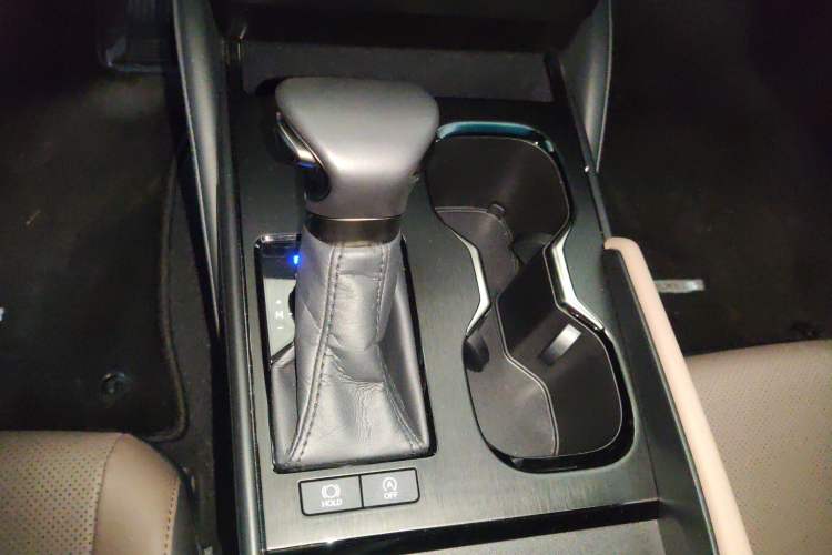 Used Lexus ES 2023 200 Excellence Edition