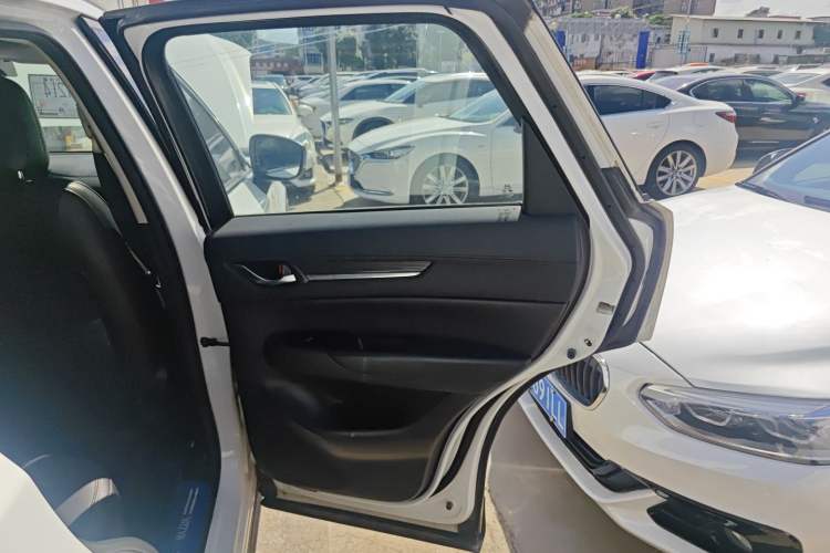 Used Mazda CX-5 2017 2.0L Automatic 2WD Smart Enjoyment Version China V Standard
