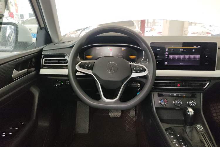 Used Volkswagen Lavida 2023 Revised 1.5L Automatic DeYi Edition