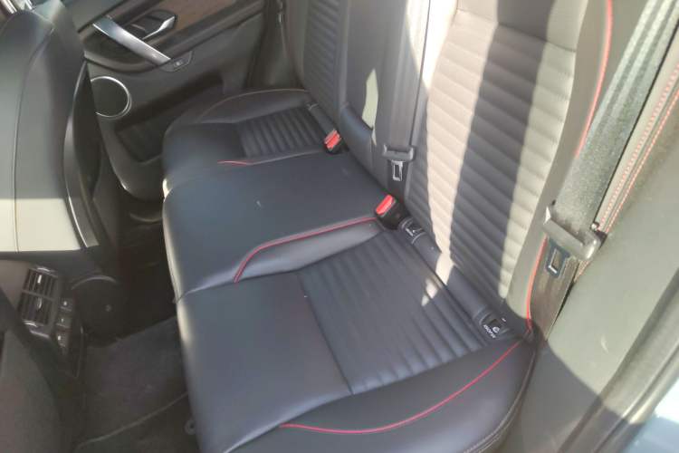 Used Land Rover Discovery Sport 2022 249 PS R-Dynamic S Performance Edition 5 Seats
