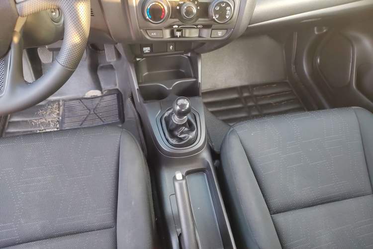 Used Honda Fit 2016 1.5L LX Manual Comfort Model