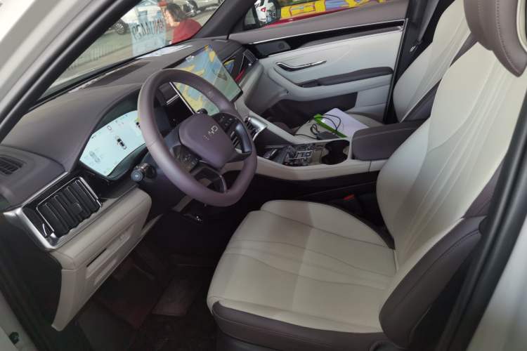 Used BYD Song PLUS New Energy 2025 EV Smart Drive Edition 605km Flagship Model
