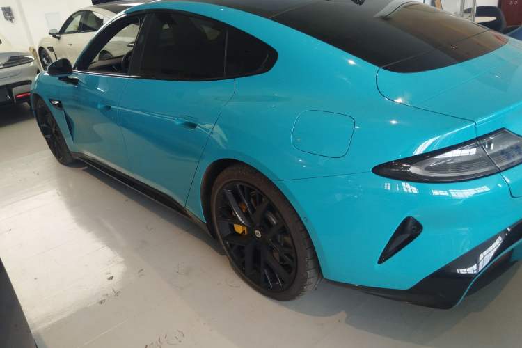 Used  SU7 2024 Four-Wheel Drive Ultra-Long Range Advanced Intelligent Driving Max Edition
