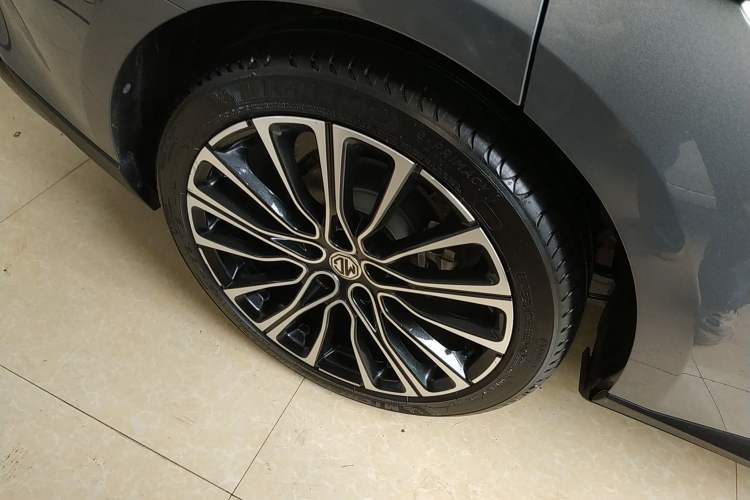 Used MG 7 2023 1.5T DCT Elegant & Graceful Edition
