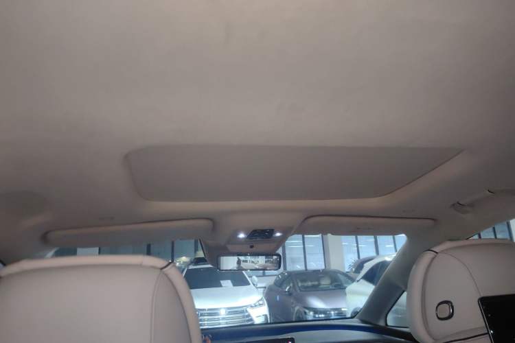 Used Denza D9 2024 DM-i 980 Four-Wheel Drive Flagship Model
