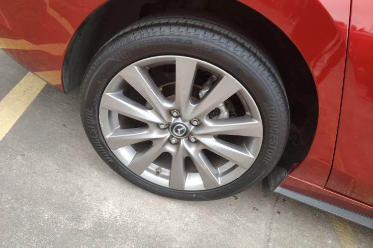Used Mazda Mazda 3 Axela 2021 2.0L Automatic ZhiZun Edition