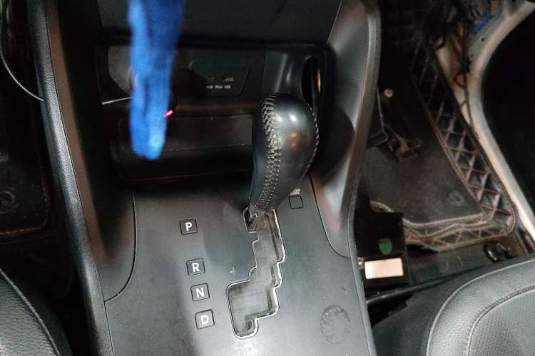 Used Hyundai ix35 2015 2.0L Automatic 2WD Smart Type China IV
