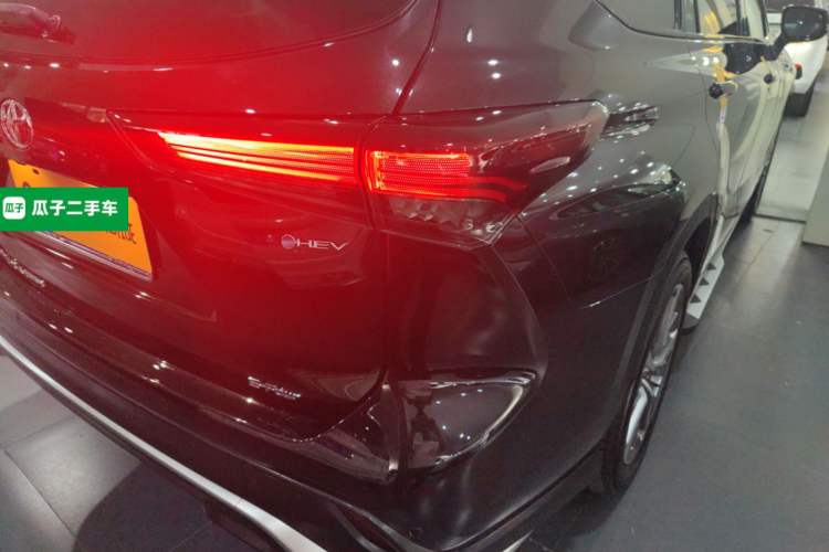 Used Toyota Crown Land Cruiser 2024 2.5L HEV Four-Wheel Drive Premium Edition
