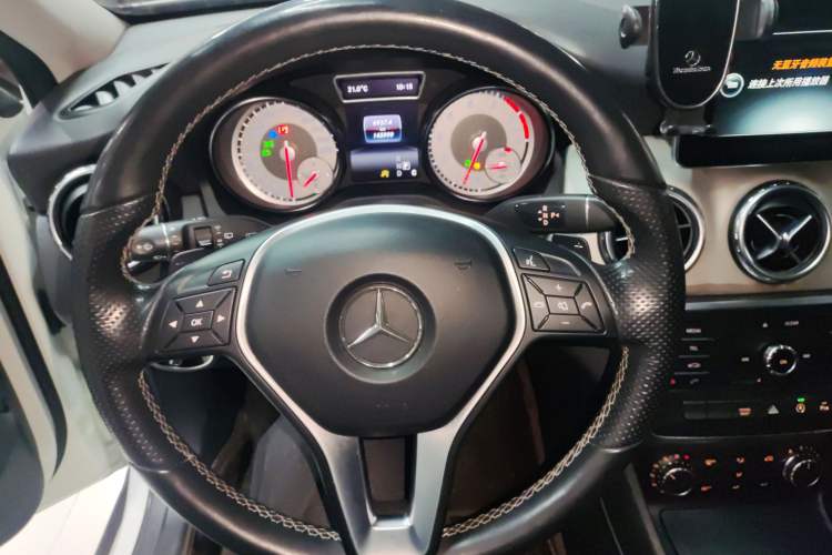 Used Mercedes-Benz GLA 2016 GLA 200 Sport Edition
