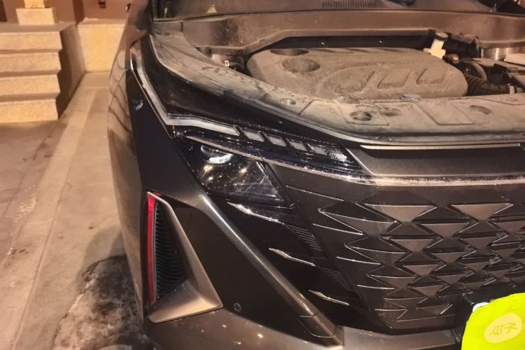 Used Oshan Z6 2023 Blue Whale 1.5T DCT Smart Luxury Model
