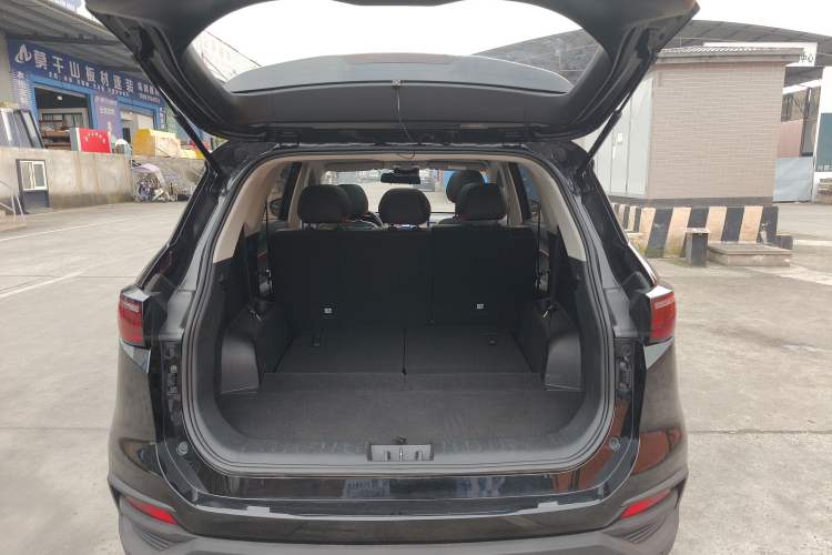 Used SOL X8 2021 300T DCT Leading Smart Connectivity Version 7 Seats