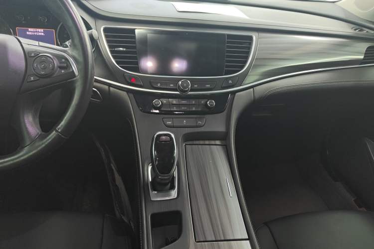 Used Buick LaCrosse 2020 652T Luxury Version
