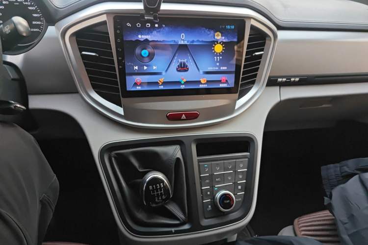 Used  M4 2020 2.0 CTI Diesel Manual Jingrui Model China VI Standard
