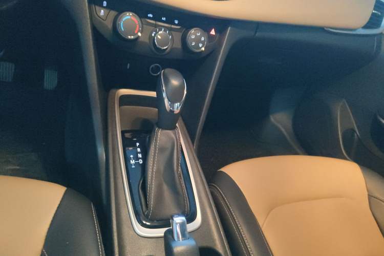 Used Chevrolet Monza 2022 320 Automatic Enjoyment Sunroof Version
