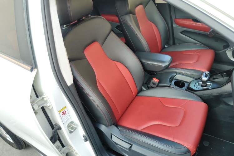 Used Haval H2s 2017 Red-Label 1.5T Dual-Clutch Elite Model