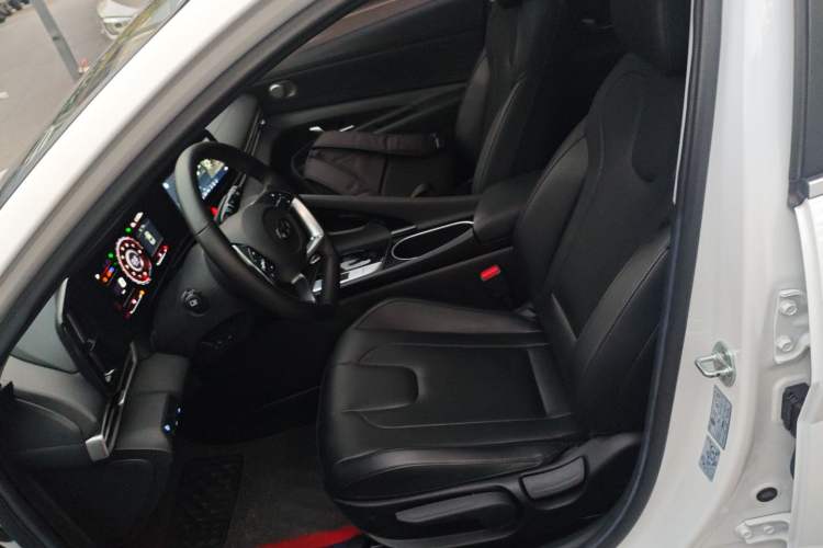 Used Hyundai Elantra 2021 1.5L CVT GLX Elite Edition
