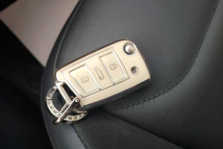 Used Volkswagen Tiguan L 2018 280TSI Automatic Two-Wheel Drive Comfort Edition
