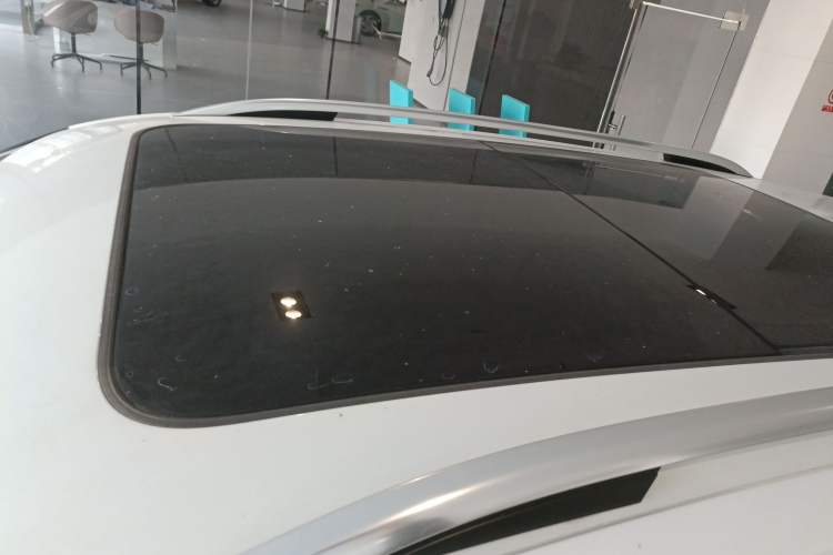 Used Volkswagen Tayron 2023 300TSI Two-Wheel-Drive Luxury Plus Advanced Edition