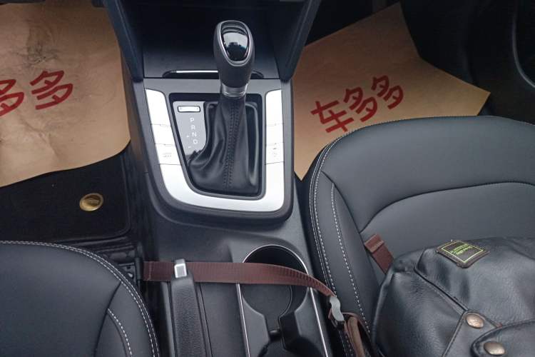 Used Hyundai Elantra 2016 1.6L Automatic ZhiXuan – Elite Version
