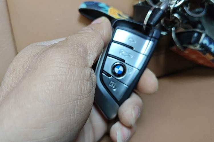 Used BMW 5 Series 2018 530Li Leading Model M Sport Package
