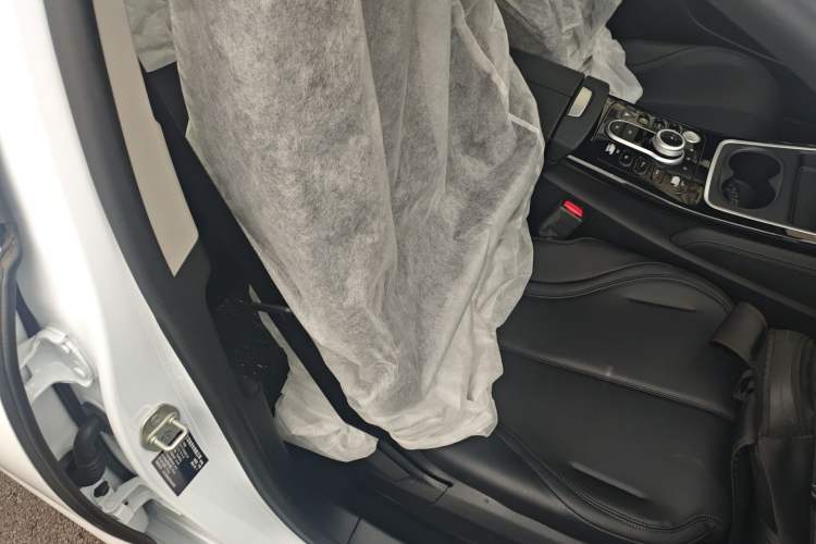 Used BYD Qin PLUS 2021 EV 400KM Leading Comfort Edition
