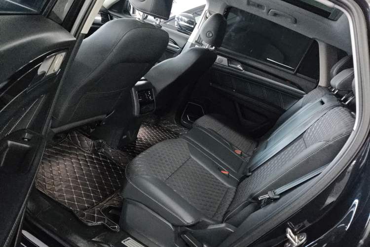 Used Volkswagen Teramont X 2020 Revised Version 330TSI Two-Wheel Drive Luxury Edition
