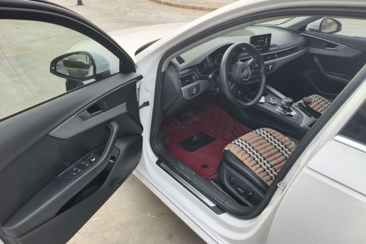 Used Audi A4L 2018 30th Anniversary Edition 40 TFSI Trendy Model