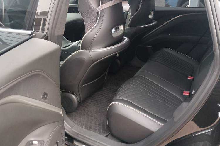 Used  11 2023 Harmony 90° Four-Wheel Drive Version