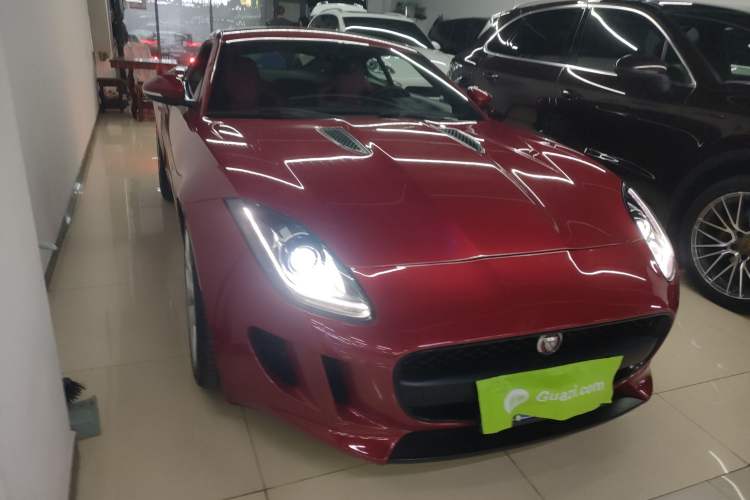 Used Jaguar F-TYPE 2016 3.0 SC Hardtop Version
